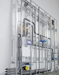 Installationselement mit Unterputz Kalt- und Warmwassrabsperrungen, Hauptlüftung mit Nebenraumabsaugung, Brausenaufputzanschluss und Waschtischunterkonstruktion für Einlocharmatur.